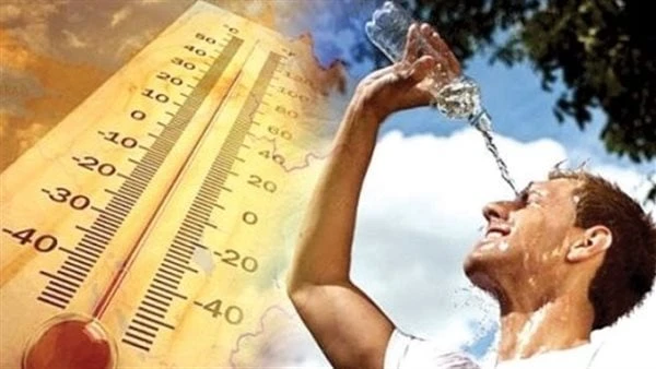 بعد ارتفاع النسبة عالميا.. كيف نحمي العمالة من التعرض للاجهاد الحراري؟بعد ارتفاع نسب العمالة المعرضة للإصابات بالاجهاد الحراري عالميا، وتحذيرات من منظمة العمل الدولية، فكيف يمكن تج