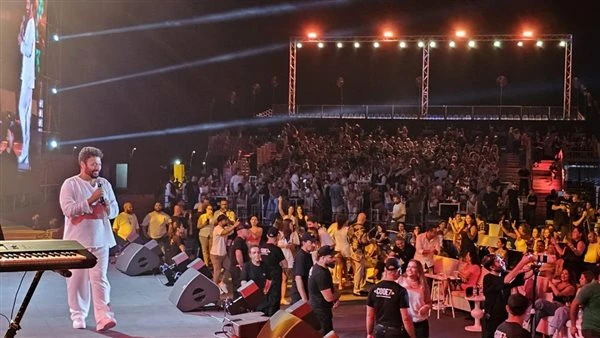 حميد الشاعري وهشام عباس وحسام حسني يشعلون بيروت بحفل نجوم ديسكو 90 تعرف على التالي حميد الشاعري وهشام عباس وحسام حسني يشعلون بيروت بحفل نجوم ديسكو