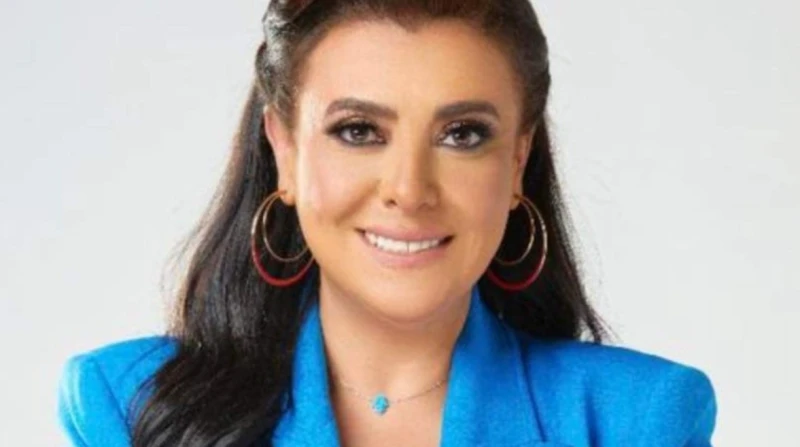 نشوى مصطفى تتعرض لحادث مروع: ربنا نجاني برحمته أعلنت الفنانة نشوى مصطفى، عبر حسابها الشخصي بموقع فيسبوك، عن تعرضها لحادث سير مروع بسيارتها، إذ نشرت