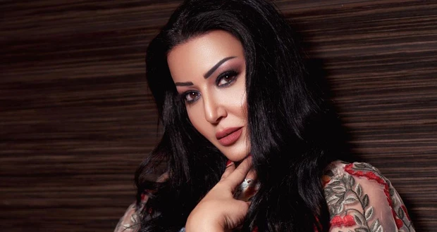 من لديه مشكلة.. سمية الخشاب تحلها بدقائق! افاق عربية - أثارت الفنانة سمية الخشاب، الكثير من الجدل بعد نشرها عبر حسابها الشخصي على موقع التواصل