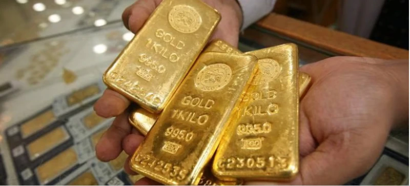 تعرف على تفسير حلم بيع الذهب لابن سيرين و الميت يبيع ذهب وماذا لو حلمت أني أبيع ذهب؟ تفسير حلم بيع الذهب، هل رؤية بيع الذهب تبشر بالخير أم تنذر