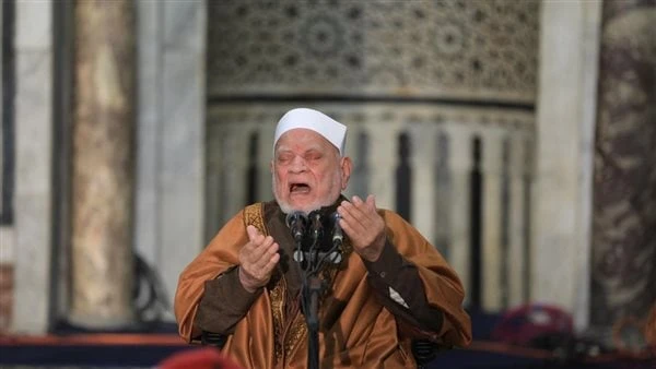 أحمد عمر هاشم خطيبا.. الجامع الأزهر يستقبل أول جمعة في محرم 1446 غدا يستقبل الجامع الأزهر، غدا، صلاة أول جمعة في محرم 1446، حيث تبدأ شعائر صلاة