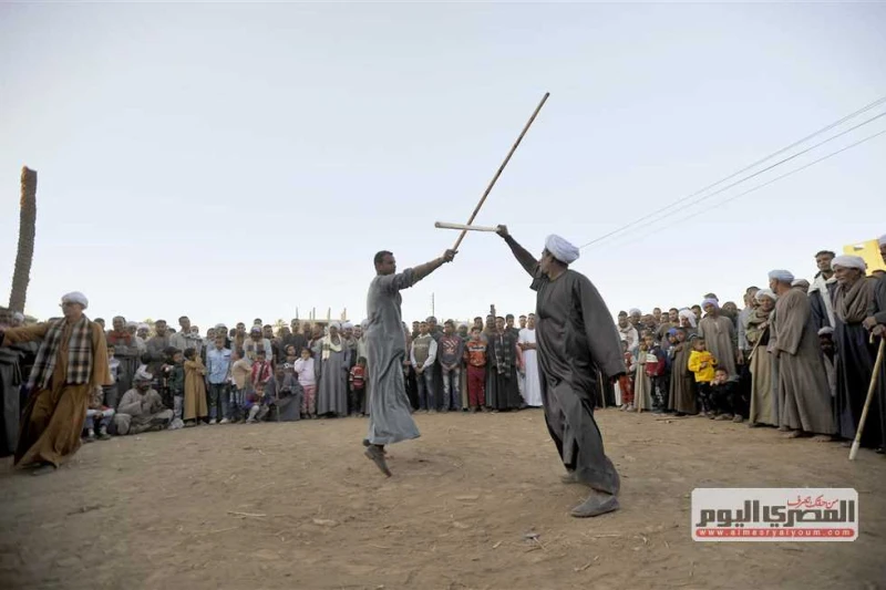 زمقانة وعيطة والكحروت.. اكتشف قاموس الكلمات الصعيدية الفريدة بمحافظة قنا (الجزء الأول) تميزت محافظات الصعيد بلهجتها الخاصة التي تختلف عن باقي محافظات الوجه البحري، ومازال الأهالي ي