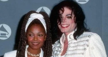 جانيت جاكسون تكرم شقيقها مايكل بأداء أغنية مشتركة لهما عمرها 29 سنة تعرف على التالي جانيت جاكسون تكرم شقيقها مايكل بأداء أغنية مشتركة لهما عمرها 29 سنة، كرمت جانيت جاكسون، شقيقة نج