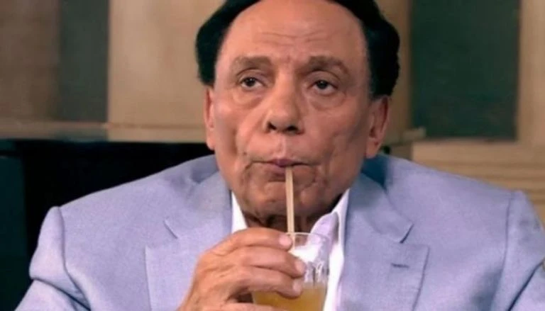 ابنة أسامة أنور عكاشة تكشف تفاصيل خلافه مع عادل إمام افاق عربية - خلال لقائها مع الإعلامية دينا رامز في برنامج أنا وهو وهي المذاع عبر قناة صدى البلد،