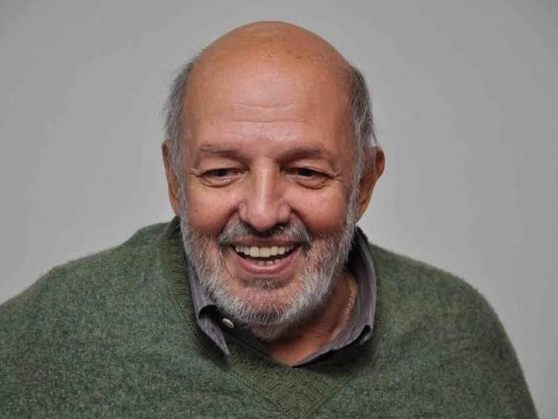 سعيد الشيمي يشارك ذكرياته مع محمد خان في ذكرى رحيله ويروى آخر لحظات حياته تعرف على التالي سعيد الشيمي يشارك ذكرياته مع محمد خان في ذكرى رحيله ويروى آخر لحظات حياته، أحيا مدير التصو