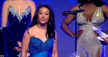 ملكة جمال كانساس تكشف عن تعرضها للعنف الأسرى ومحاولة تعافيها.. صور المرأة والمنوعات شاهد المقال التالي من صحافة مصر عن ملكة جمال كانساس تكشف عن