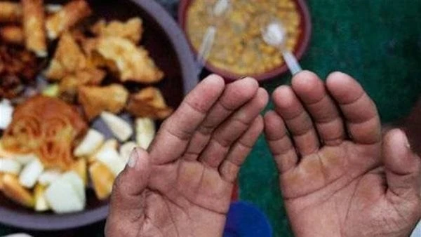 حكم التسمية عند النسيان خلال تناول الطعامأجابت دار الإفتاء عن سؤال ورد اليها عبر صفحتها الرسمية بموقع التواصل الاجتماعي فيسبوك مضمونة:ما حكم التسمية