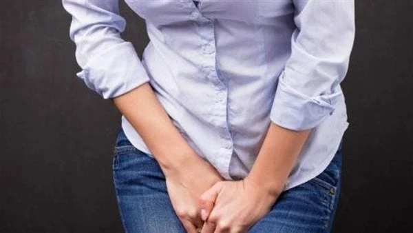 احذر إهمال علاجه.. مضاعفات خطيرة للمصابين بالتهاب المسالك البولية تعرف عليها يصيب التهاب المسالك البولية أي جزء من الجهاز البولي، ويشمل الكليتين