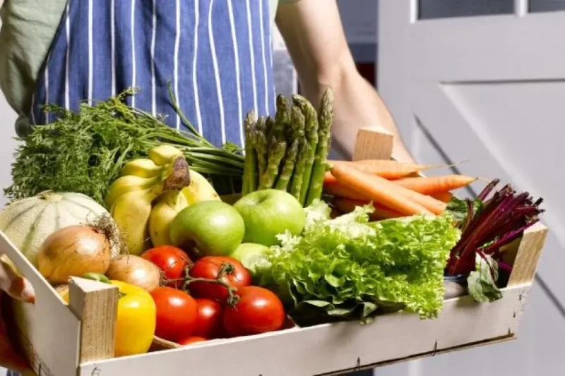 مواد كيميائية مسببة للسرطان في الفواكه والخضروات.. تعرف عليهاتم إجراء دراسة حديثة تظهر أن التعرض للمبيدات الحشرية المستخدمة في الزراعة قد يسبب ضررا