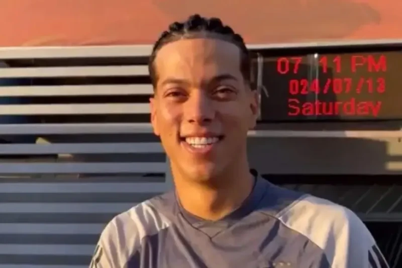 قصه امام عاشور الجديده.. إمام عاشور يقلب الدنيا تاني مع الأهلي بعد الفوز على بيراميدز تصدر اللاعب إمام عاشور، نجم الفريق الأول لكرة القدم بالنادي