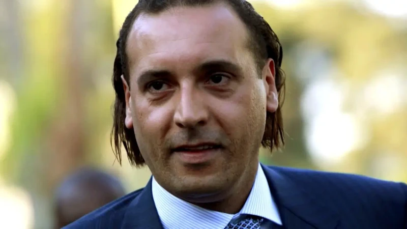 هل مات بنوبة قلبية؟! سبب وفاة هانيبال معمر القذافي الحقيقيتداولت الكثير من الأخبار الصحافية الهامة في الفترة الأخيرة أنباء عن وفاة نجل معمر القذافي