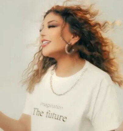 حبيت وبان عليا.. سميرة سعيد تروج ل أغنيتها الجديدة زين تعرف على التالي حبيت وبان عليا.. سميرة سعيد تروج ل أغنيتها الجديدة زين، طرحت المطربة سميرة