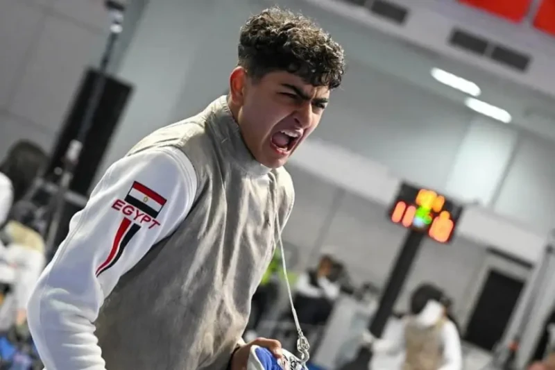 عبد الرحمن طلبة يتأهل لدور ال16 من منافسات سلاح الشيش بأولمبياد باريستأهل اللاعب المصري عبد الرحمن حسين طلبة إلى دور ال16 في رياضة مبارزة السلاح سلاح