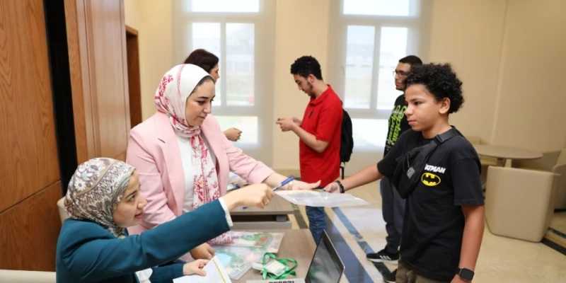 بدء فعاليات التدريب الصيفي لوكالة الفضاء المصرية ناس وخدمات شاهد المقال التالي من صحافة مصر عن بدء فعاليات التدريب الصيفي لوكالة الفضاء المصرية، بدأت