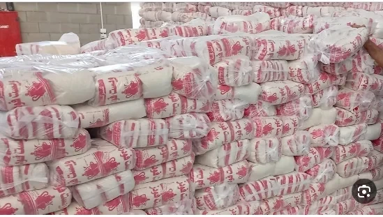 ارتفع جنيه وشوية قروش جريدة افاق عربية السكر في 5 ايام : ارتفع جنيه وشوية قروشكان سعر كيلو السكر من 5 ايام بس 35 جنيه في الاسواقالنهاردة يبلغ كيلو