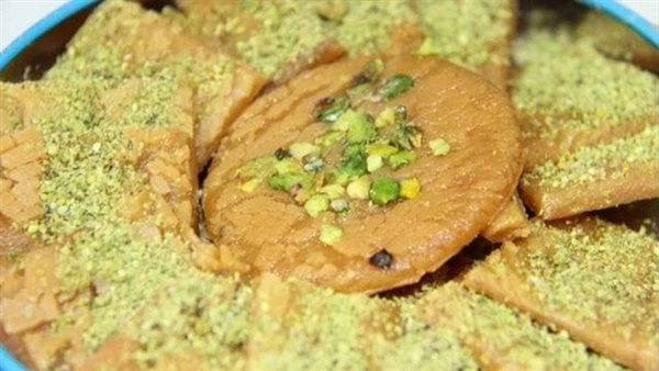 شهية ولذيذة.. طريقة عمل حلوى السوهان الإيرانيةالسوهان، من الحلويات الإيرانية الشعبية، ويمكن تحضيرها في المنزل بمكونات بسيطة وغير مكلفة، وشوف تنال