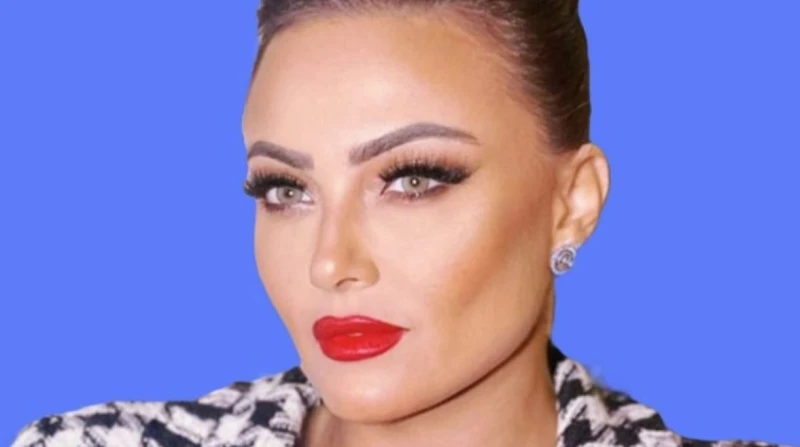 بشرى تنفي الاعتزال: لسة علينا أقساط نفت الفنانة بشرى كل ما تردد حول اعتزالها الفن بشكل نهائي، مؤكدة تواجدها خلال الفترة المقبلة وتحضيرها لأعمال فنية