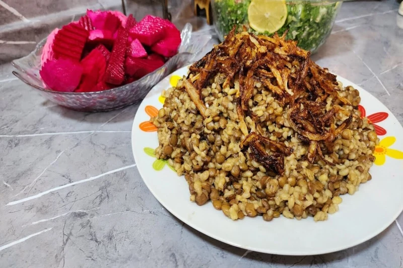 طريقة تحضير المجدرة بالبرغل بخطوات سهلة وطعم لذيذ لا يقاومتعتبر المجدرة من الأطباق التى تشتهر بها بلاد الشرق الأوسط، فهى من الوجبات اللذيذة والتى