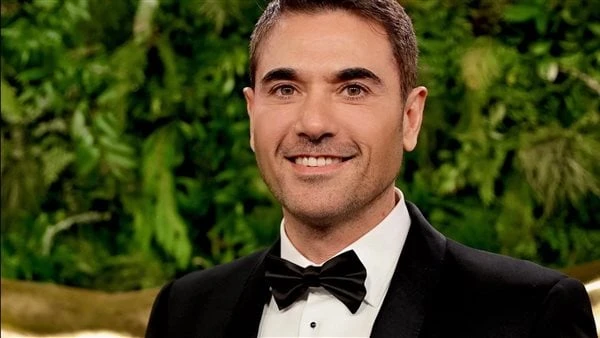 إيرادات الأفلام.. فرحة أحمد عز وخيبة أمل خالد النبوي تفاصيل تتنافس 5 أعمال سينمائية على إيرادات شباك التذاكر حاليا، وهي ولاد رزق بطولة أحمد عز واللعب