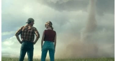 فيلم يسيطر و ينافس فى شباك التذاكر الصيني تعرف على التالي فيلم يسيطر و ينافس فى شباك التذاكر الصيني، هيمن فيلم الدراما الكوميدي ، على شباك التذاكر الصيني في عطلة نهاية الأسبوع، وهو