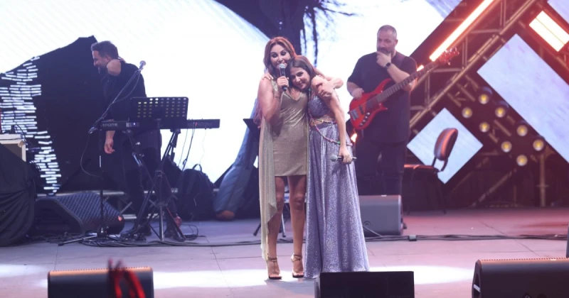 إليسا تفتح مهرجان أعياد بيروت .. ومارلين نعمان مفاجأة الحفل تعرف على التالي إليسا تفتح مهرجان أعياد بيروت .. ومارلين نعمان مفاجأة الحفل، افتتحت