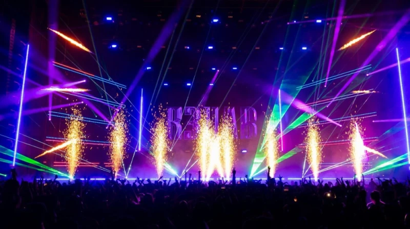 أخبار الرياضة -ويز خليفة و ريهاب .. حضور جماهيري غير مسبوق تعرف على التالي ويز خليفة و ريهاب .. حضور جماهيري غير مسبوق، شهدت الحفلة الموسيقية آفتر بالتزامن مع فعاليات بطولة كأس الع