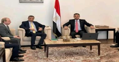 كتب - محمود الهندي بحث الدكتور شريف فاروق وزير التموين والتجارة الداخلية والسيد علاء فاروق وزير الزراعة واستصلاح الأراضي، تحديد الأسعار الاسترشادية لشراء محاصيل : القمح، بنجر السكر