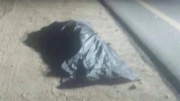 قتلها والقي جثتها بالشارع.. مسن ينهي حياه ابنته رميا بالرصاص لضربها له بقنا ألقت الأجهزة الأمنية بمديرية أمن قنا، برئاسة اللواء أحمد البديوي مدير المباحث الجنائية، القبض على مسن بت