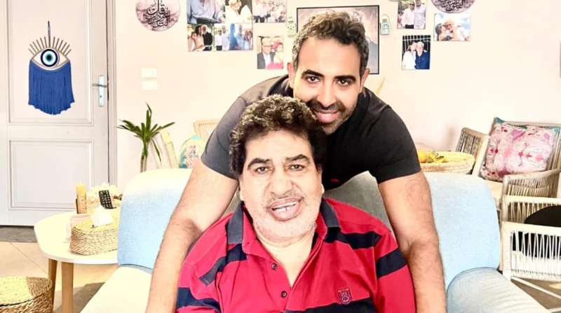 أحمد عدوية.. ناج من الموت يجهل وفاة وش السعد احتفل مطرب الأغنية الشعبية أحمد عدوية بعيد ميلاده التاسع والسبعين، اليوم، وسط أسرته وبينها ابنه الفنان