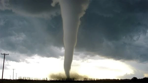 حقيقة انحسار مياه البحر عن بعض الشواطئ المصرية وحدوث أعاصير مدمرةنفي المركز الاعلامي بمجلس الوزراء ما انتشر في بعض صفحات التواصل الاجتماعي من أنباء بشأن انحسار مياه البحر عن بعض شو