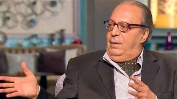 تكريم أسامة عباس في المهرجان القومي للمسرح يكرم مهرجان المسرح المصري برئاسة الفنان محمد رياض خلال حفل افتتاح دورته السابعة عشرة الفنان الكبير أسامة