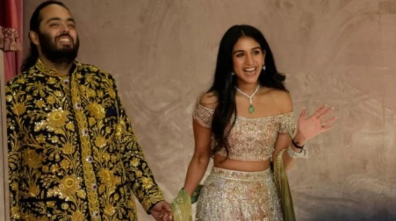 حفل زفاف ابن أغنى رجل بآسيا يشل مومباي من المقرر أن ينطلق حفل الزفاف الضخم لأبن أغنى رجل في آسيا، أنانت أمباني، في مومباي خلال الأيام القليلة المقبلة.نخبة من الشخصيات العامةيمتد ال