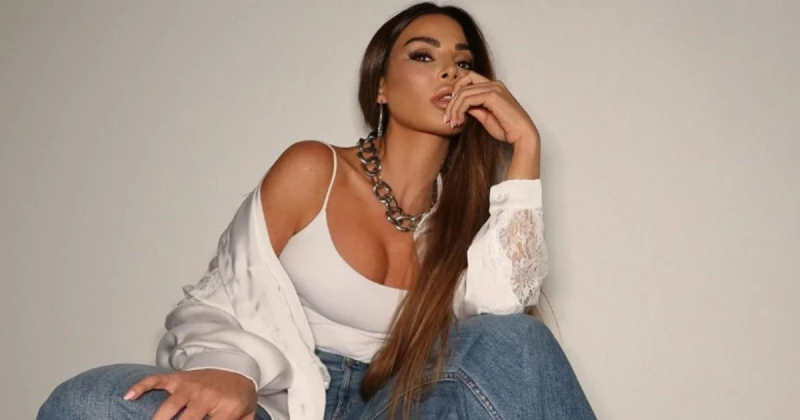 بفيديو مميز.. نيللي مقدسي ترقص على أنغام أغنيتها دوز عالي بلوك صيفي رائع تعرف على التالي بفيديو مميز.. نيللي مقدسي ترقص على أنغام أغنيتها دوز عالي