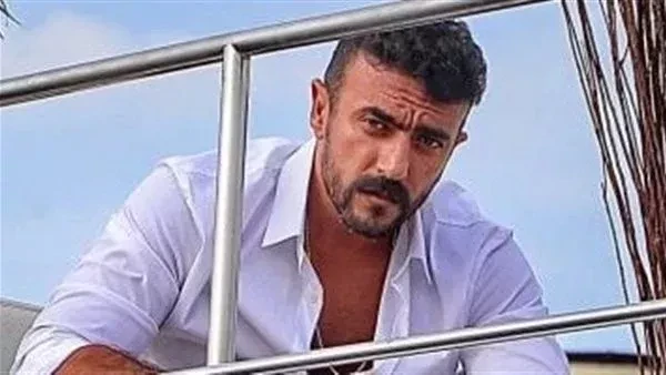 حول عمله في رمضان المقبل.. أحمد العوضي يطرح مسابقة جديدة لمتابعيهشارك الفنان أحمد العوضي جمهوره مسابقة جديدة، يقدم من خلالها هدية لجمهوره بشكل مستمر