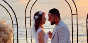 زفاف نادين تحسين بك وإياد عيسى .. وهذا رد فعل والدها تعرف على التالي زفاف نادين تحسين بك وإياد عيسى .. وهذا رد فعل والدها، وكالات السوسنةتداول ناشطون