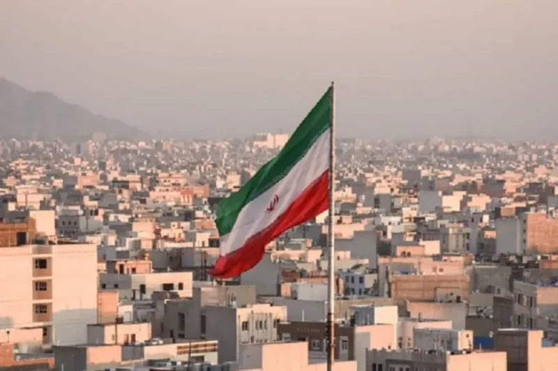 هل دقت طبول الحرب.. إيران تتوعد إسرائيل بشن هجوم عنيفأكد كمال خرازي، مساعد المرشد الأعلى في إيران ورئيس المجلس الاستراتيجي للعلاقات الخارجية في