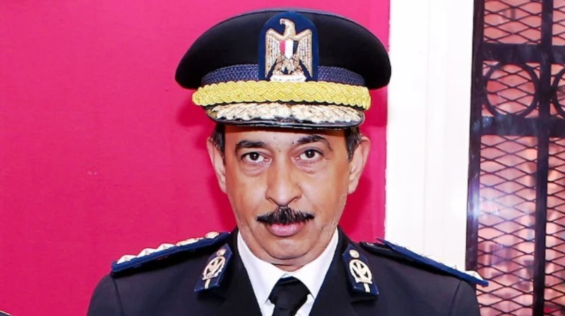 السيرة الذاتية لمدير أمن القاهرة الجديد اللواء طارق راشد اعتمد وزير الداخلية، اللواء محمود توفيق، اليوم الأربعاء، حركة تنقلات مديري القطاعات، ومديري الأمن العام.وشملت الحركة تعيين