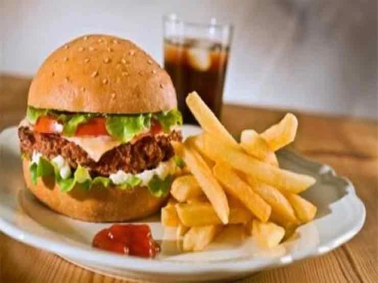 احذرها.. 6 أطعمة غنية بالملح أكثر من المخللات لايف ستايل شاهد المقال التالي من صحافة مصر عن احذرها 6 أطعمة غنية بالملح أكثر من المخللات، كتبت أسماء