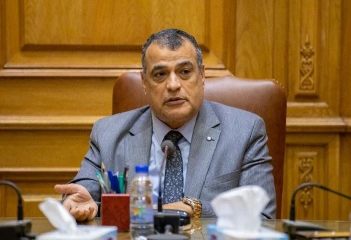 رئيس مجلس إدارة أبو زعبل للصناعات الهندسية ومدير المركز الطبي يجتمعان بالعاملين قال محمد عيد بكر، المستشار الإعلامي لوزير الدولة للإنتاج الحربي،