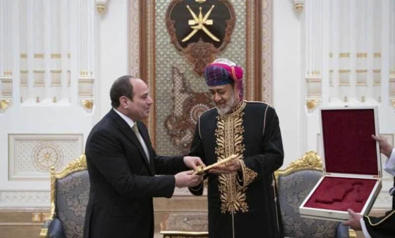 وساطة عمانية تتدخل لوقف هجمات الحوثيين نحو إسرائيل!.. صحيفة مقربة من حزب الله تفجر مفاجأة _أخبار المشهد اليمني أخبار المشهد اليمني، وساطة عمانية