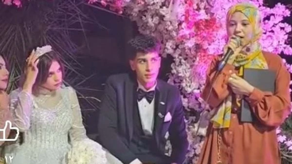 بنت صغيرة قلبت الفرح.. مريومة الغلابة تتصدر التريند ما القصة؟تداول نشطاء السوشيال ميديا خلال الساعات الماضية مقطع فيديو لفتاة تدعى مريومة الغلابة بشكل ساخر .. فما قصتها؟! ظهرت فتاة