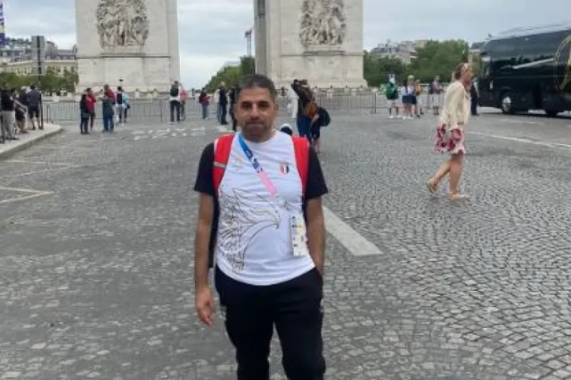 كريم فؤاد: حل شكاوي البعثة الأولمبية بعد تدخل وزير الرياضة والسفير المصري بباريسقام الكاتب الصحفي كريم فؤاد، مراسل مصر في باريس، بتهنئة اللاعب محمد