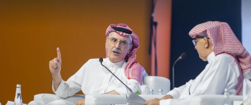 الثقافة والفن: اختيار الأمير بدر بن عبدالمحسن شخصية رمزية لبرنامج شاعر الراية شاهد المقال التالي من صحافة السعودية عن اختيار الأمير بدر بن عبدالمحسن شخصية رمزية لبرنامج شاعر الراية