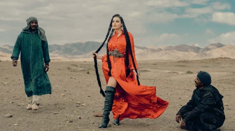 15 مليون مشاهدة في ساعات لأغنية.. من هي نورا فتحي؟ حققت أغنية الفنانة نورا فتحي أكثر من 15 مليون مشاهدة بعد ساعات من طرح أغنيتها الأخيرة التي تحمل