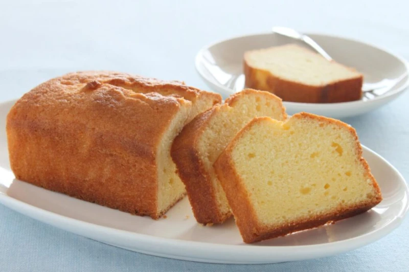 كيكة الشاي الشهيةتعرفي على أسهل وأشهى وصفة مميزةوالجميع يحبها، جربي كيكة الشاى العادية بمكوناتها البسيطة والمتوفرة دائما فى البيت.المقادير3 اكواب من