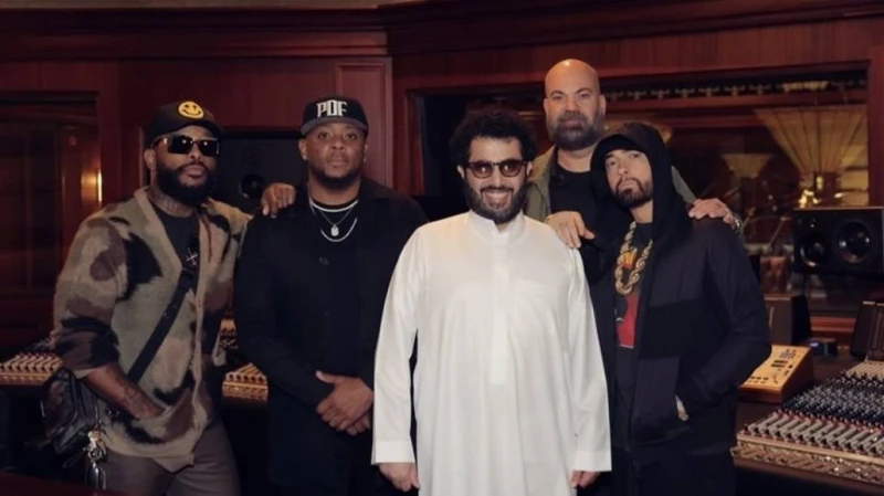 لأول مرة.. إيمينمسيغني في السعودية قريبا افاق عربية - تستعد مدينة الرياض السعودية لحفل استثنائي يشارك فيه أحد افضل مغني الراب عبر التاريخ، حيث اعلن مهرجان ساوند ستورم، الذي سيعقد ف