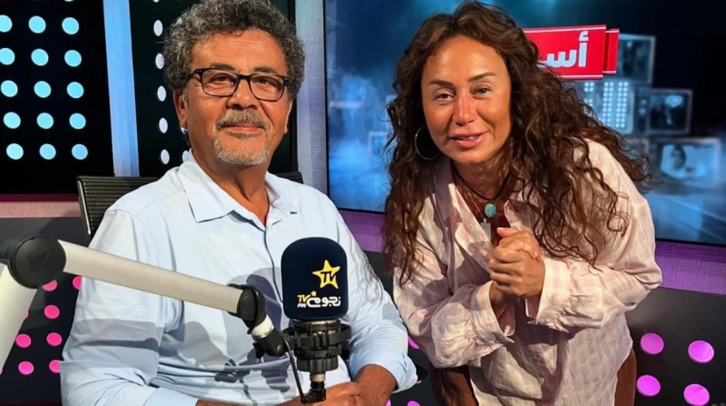 عمرو عرفة: محدش هيوصل لنجومية عادل إمام إلا بعد 200 سنة حل المخرج عمرو عرفة، ضيفا على الإعلامية إنجي علي، في برنامج أسرار النجوم، على إذاعة نجوم إف