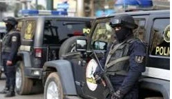 ما تفسير الشرطة في المنام لابن سيرين؟ الشرطة في المنام، إن رؤية الشرطة من الرؤى التي يدور حولها خلاف كبير بين الفقهاء، ولعلها من الرؤى التي تبعث