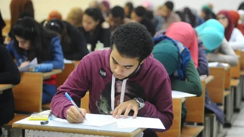 التعليم تعلن مفاجأة عن مؤشرات تصحيح التاريخ والإنجليزي الثانوية العامة 2024أعلنت وزارة التربية والتعليم عن مؤشرات تصحيح التاريخ والإنجليزي لمادتي